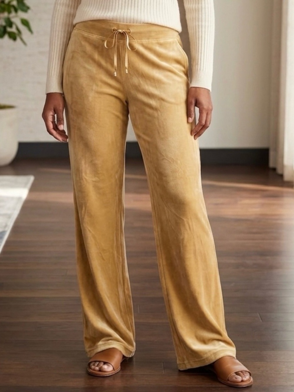 Old Navy Velour Couture Wide-Leg Yoga Pants